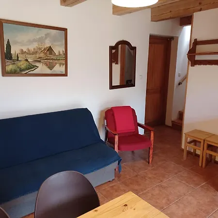 Alojamento de Turismo Selvagem Przy Lesie