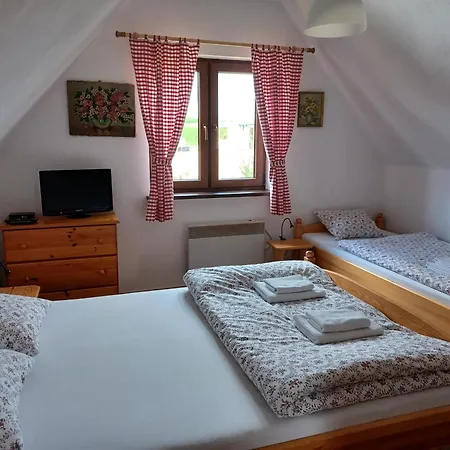 Alojamento de Turismo Selvagem Przy Lesie Werblinia